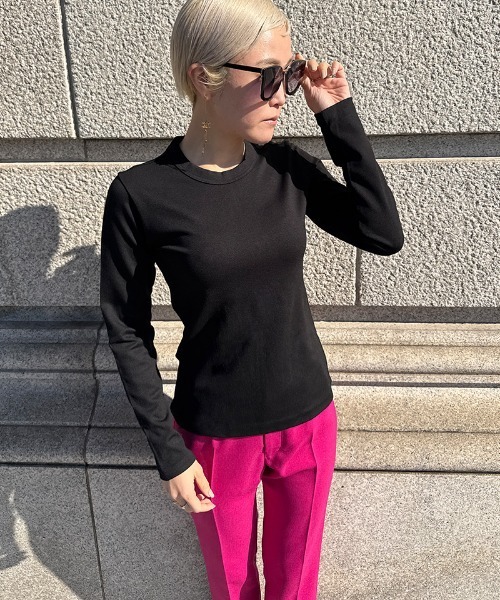 JENNE(ジェンヌ)の「日本製UVカット上質着痩せカットソー(Tシャツ/カットソー・レディース・ブラック/ホワイト・SMALL/MEDIUM/LARGE)」の6枚目の写真