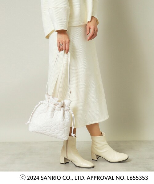 ITS'DEMO(イッツデモ)の「◆【ハローキティコラボ】リボンキルト巾着ミニショルダー(ショルダーバッグ・レディース・ブラック/オフホワイト/ワインレッド・00)」の1枚目の写真