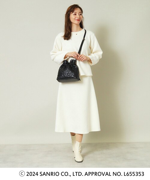 ITS'DEMO(イッツデモ)の「◆【ハローキティコラボ】リボンキルト巾着ミニショルダー(ショルダーバッグ・レディース・ブラック/オフホワイト/ワインレッド・00)」の8枚目の写真