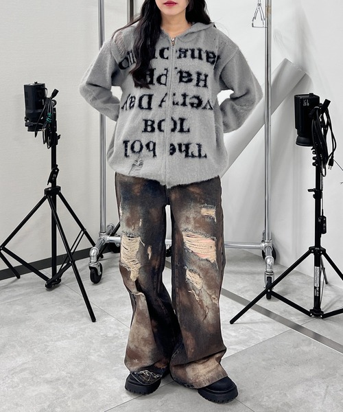 Figments（フィグメンツ）の「シャギーニットロゴZIPパーカー（パーカー・レディース・ブラック/グレー・FREE）」の8枚目の写真