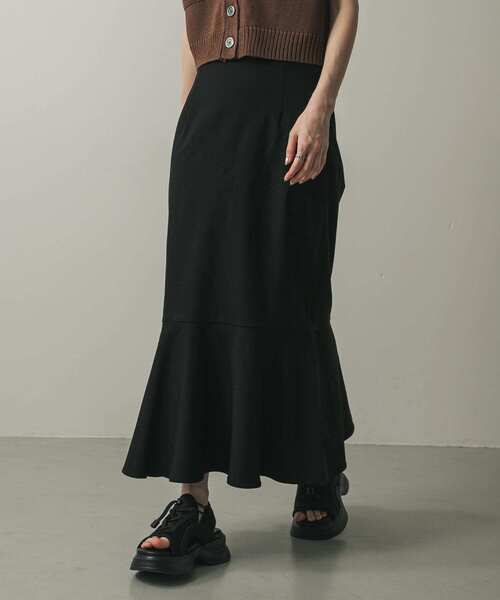 SENSE OF PLACE by URBAN RESEARCH（センスオブプレイスバイアーバンリサーチ）の「『WEB/一部店舗限定サイズ』ストレッチハイウエストマーメイドスカート（スカート・レディース・ブラック/ライトベージュ/モカ・TALL/X-SMALL/SMALL/MEDIUM/LARGE）」の4枚目の写真