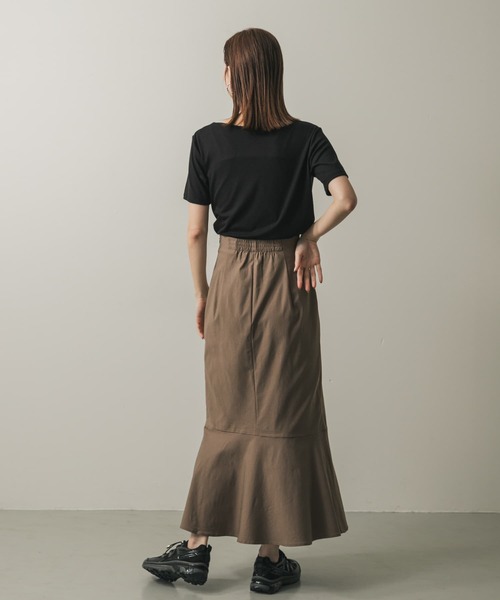 SENSE OF PLACE by URBAN RESEARCH（センスオブプレイスバイアーバンリサーチ）の「『WEB/一部店舗限定サイズ』ストレッチハイウエストマーメイドスカート（スカート・レディース・ブラック/ライトベージュ/モカ・TALL/X-SMALL/SMALL/MEDIUM/LARGE）」の21枚目の写真