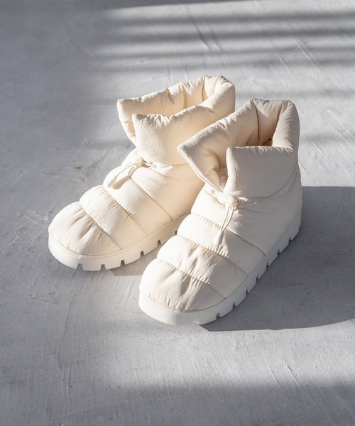 LOWRYS FARM（ローリーズファーム）の「ナカワタコードブーツ　253158（ブーツ・レディース・ブラック/アイボリー/その他・MEDIUM/LARGE）」の2枚目の写真