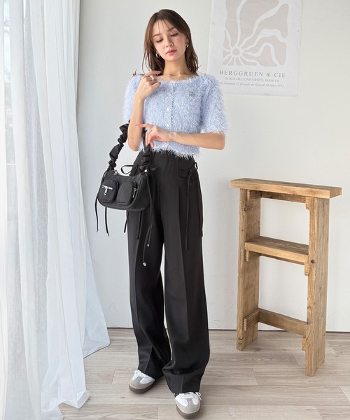 mily bilet(ミウィビレット)の「【mily bilet】ふんわり大人可愛い。ラメシャギーブローチ付きワンオフショル前後2WAYカーディガン(Tシャツ/カットソー・レディース・グレー/ブルー/アイボリー・MEDIUM/LARGE/X-LARGE/SMALL)」の15枚目の写真