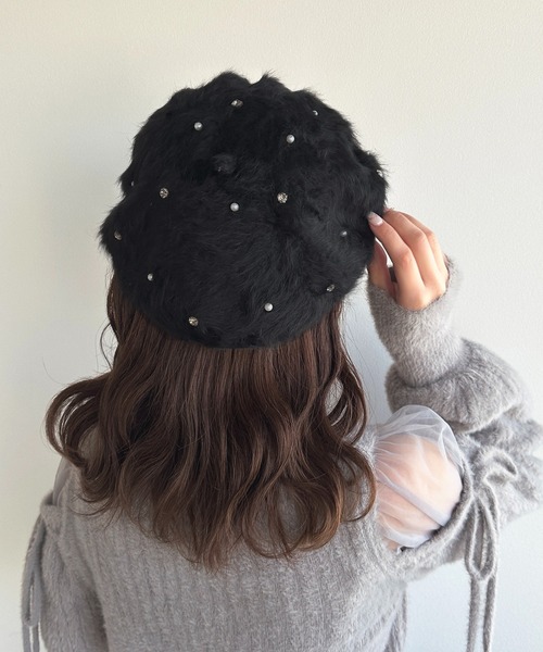 apres jour(アプレジュール)の「【apres jour×ARIAZ】ビジューシャギーベレー帽(ハンチング/ベレー帽・レディース・アイボリー/ブラック・FREE)」の4枚目の写真