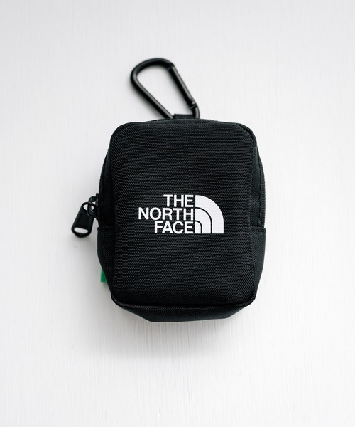 THE NORTH FACE（ザノースフェイス）の「THE NORTH FACE ザ・ノースフェイス WHITE LABEL ホワイトレーベル 韓国限定 WL MINI POUCH カラビナ付きミニポーチ（ポーチ・メンズ・ブラック・FREE）」の6枚目の写真