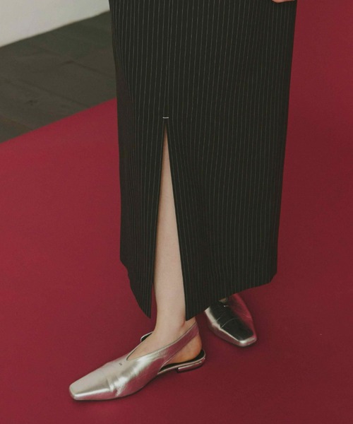 ANDRESD(アンドレスド)の「バックルストラップフラットシューズ / buckle strap flat shoes(サンダル・レディース・ブラック/ゴールド/シルバー・39/38/37/36)」の15枚目の写真