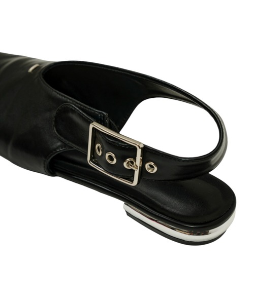 ANDRESD(アンドレスド)の「バックルストラップフラットシューズ / buckle strap flat shoes(サンダル・レディース・ブラック/ゴールド/シルバー・39/38/37/36)」の19枚目の写真