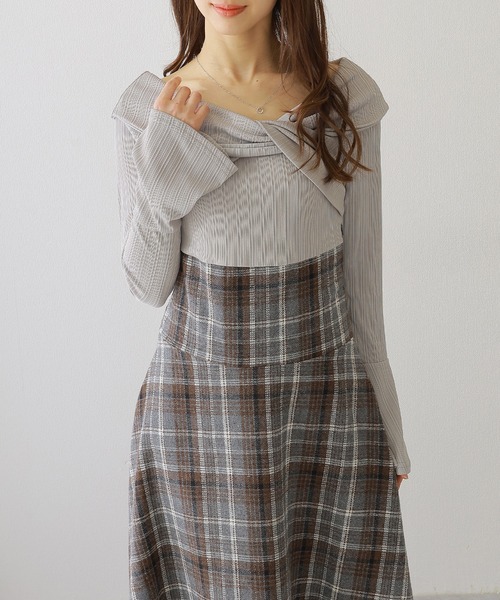 Lace Ladies(レースレディース)の「ツイスト カラー チェック柄 ドッキング ワンピース(ワンピース・レディース・ブラウン/ブラック/グレー・S/FREE)」の2枚目の写真