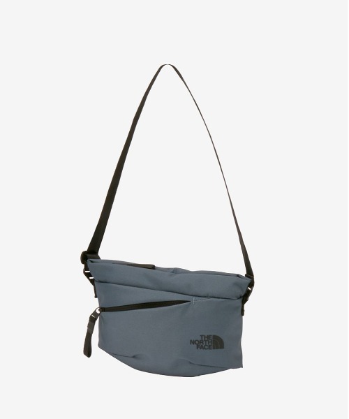 THE NORTH FACE（ザノースフェイス）の「【THE NORTH FACE/ザ ノースフェイス】PYRENEE SHOULDER S（ショルダーバッグ・メンズ・ブラック/ストーン/グレー/パープル系その他・FREE）」の2枚目の写真