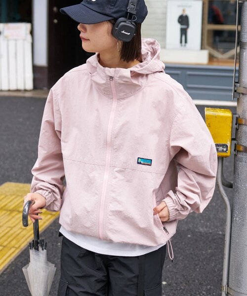 Franklin Climbing（フランクリンクライミング）の「≪26SS展示会アイテム≫【Franklin Climbing】撥水/男女兼用/ナイロンマウンテンパーカー/ナイロンジャケット（パーカー・レディース・レッド/ベージュ/グレー/ブラック/ライム/ブルー/イエロー/ピンク・SMALL/X-LARGE/LARGE/MEDIUM）」の7枚目の写真