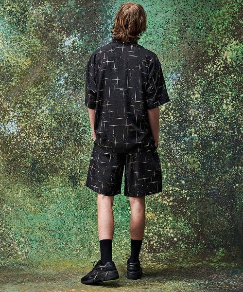 MSML（エムエスエムエル）の「KASURI CROSS PRINTED OPEN COLLAR SHORT SLEEVE SHIRTS（シャツ/ブラウス・メンズ・ライトグレー/ブラック・S/M/L/XL）」の4枚目の写真
