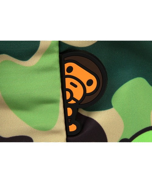 A BATHING APE(アベイシングエイプ)の「NEW ABC MILO ALL FRIENDS MEDIUM BACKPACK(バックパック/リュック・メンズ・グリーン・FREE)」の4枚目の写真