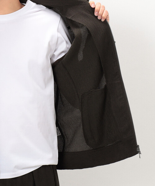 COMME CA ISM（コムサイズム）の「3Dエアートリコット スイングトップ（ブルゾン・メンズ・ブラック/オリーブ・MEDIUM/LARGE）」の5枚目の写真