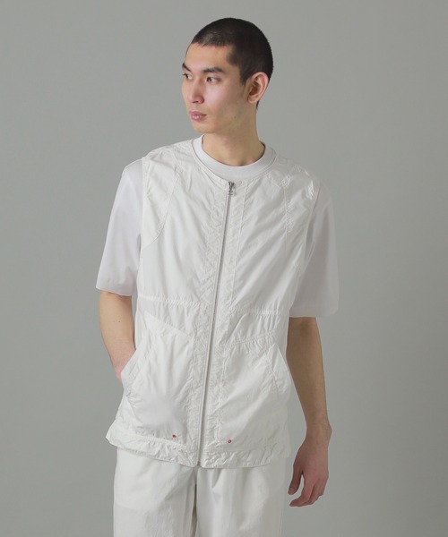 ZUCCa(ズッカ)の「(S)タイプライター / S(ベスト・レディース・ホワイト/ダークグレー/ブルー・S size/M size)」の13枚目の写真