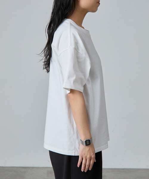 COLONY 2139(コロニートゥーワンスリーナイン)の「サイドプリントTシャツ(Tシャツ/カットソー・レディース・ネイビー/グレー/オフホワイト・FREE)」の9枚目の写真