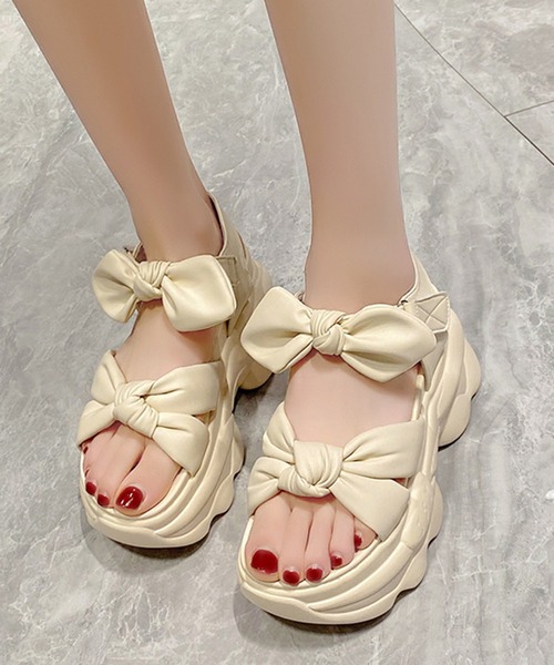 Lace Ladies（レースレディース）の「ツイスト リボン バックストラップ付き 厚底 サンダル（サンダル・レディース・ブラック/アイボリー・24.5cm/22.5cm/23cm/23.5cm/24cm）」の12枚目の写真