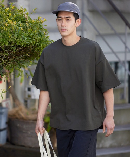 coca(coca)(コカ)の「EASYTECHスムースラウンドTシャツ(Tシャツ/カットソー・メンズ・ホワイト/チャコール・XL/M/L)」の5枚目の写真
