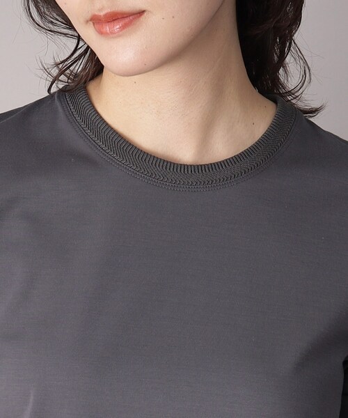 DRESSTERIOR(ドレステリア)の「【洗える】シルクブレンドポンチTシャツ(Tシャツ/カットソー・レディース・ホワイト/チャコールグレー/ブラック・38/36/34)」の18枚目の写真