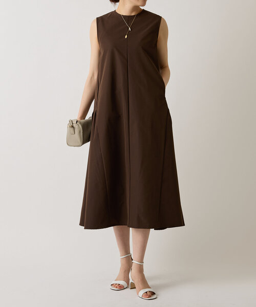 LIVETART（リヴェタート）の「ローギャザーワンピ（ワンピース・レディース・ブラック/ダークブラウン・FREE）」の11枚目の写真