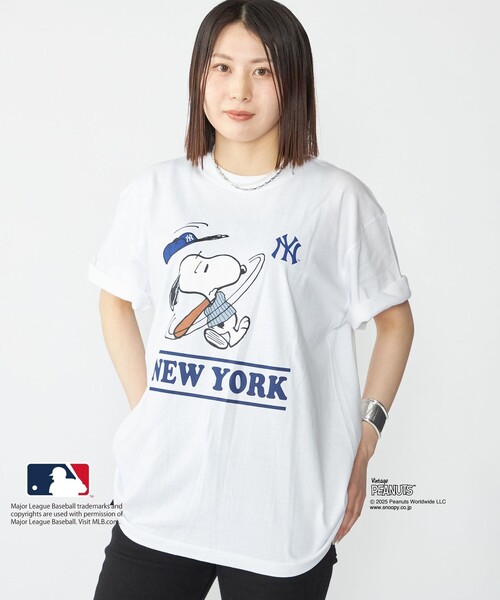 SHIPS（シップス）の「SHIPS: PEANUTS×MLB プリント Tシャツ（Tシャツ/カットソー・メンズ・ネイビー/ブラウン/オフホワイト/ライトグレー/ホワイト・SMALL/X-LARGE/LARGE/MEDIUM）」の3枚目の写真