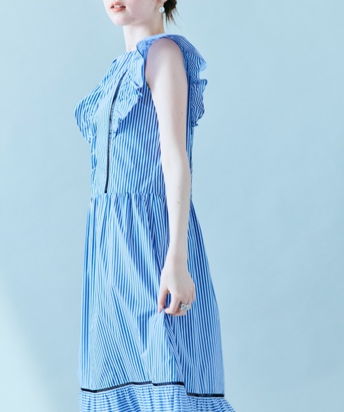 Audie a Muses(オーディアミューズ)の「ストライプローウエストワンピ―ス(ワンピース・レディース・ネイビー・42/38/40)」の6枚目の写真