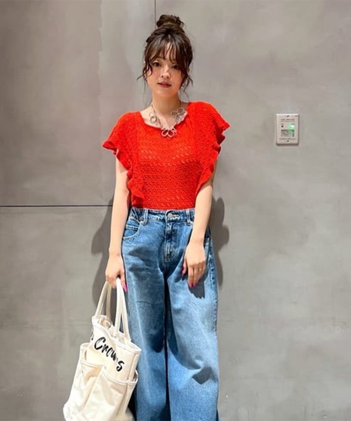 RODEO CROWNS WIDE BOWL(ロデオクラウンズワイドボウル)の「2WAYフリルクロシェニットトップス(ニット/セーター・レディース・ホワイト/クリアレッド/マルチ・FREE)」の3枚目の写真