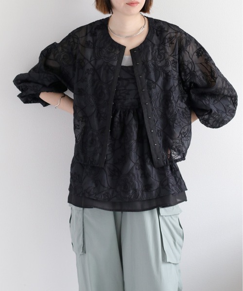 cepo（セポ）の「〈セットアップ対応〉フラワーシアーホックシャツブラウス（シャツ/ブラウス・レディース・オフホワイト/ブラック・M）」の12枚目の写真