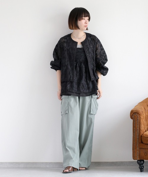 cepo（セポ）の「〈セットアップ対応〉フラワーシアーホックシャツブラウス（シャツ/ブラウス・レディース・オフホワイト/ブラック・M）」の7枚目の写真