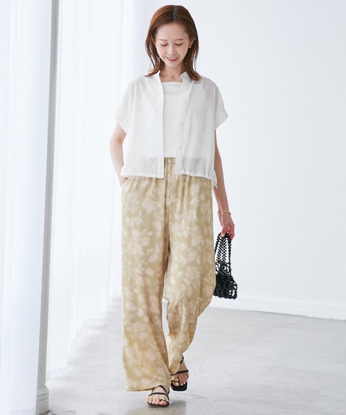 ROPE' PICNIC(ロペピクニック)の「バルーンヘムシアーシャツ(シャツ/ブラウス・レディース・ブラック/オフホワイト/ブルー/レッド・38)」の8枚目の写真