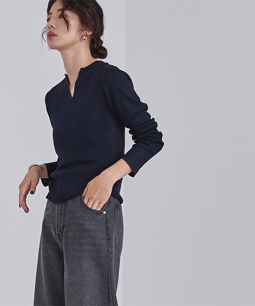 UR'S(ユアーズ)の「チクチクしないウールブレンドキーネックリブニット(ニット/セーター・レディース・ライトピンク/ホワイト/ネイビー/チャコール/ライトベージュ・L/M/XL/S)」の22枚目の写真