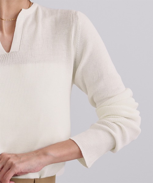 UR'S(ユアーズ)の「チクチクしないウールブレンドキーネックリブニット(ニット/セーター・レディース・ライトピンク/ホワイト/ネイビー/チャコール/ライトベージュ・L/M/XL/S)」の9枚目の写真