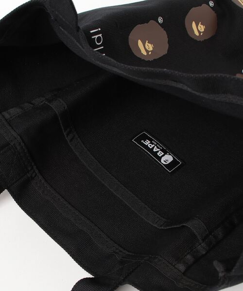 A BATHING APE(アベイシングエイプ)の「BAPE.COM TOTE BAG BAPEC(トートバッグ・メンズ・ブラック/アイボリー・FREE)」の7枚目の写真