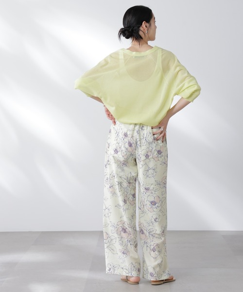 NANO universe（ナノユニバース）の「コットンスパークシアーVネックカーディガン（ニット/セーター・レディース・ブラック/ホワイト/イエロー・FREE）」の8枚目の写真