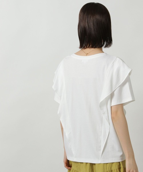 LAKOLE(ラコレ)の「ラッフルTEE / 499837(Tシャツ/カットソー・レディース・オフホワイト/ブルー/ブラック・FREE)」の8枚目の写真