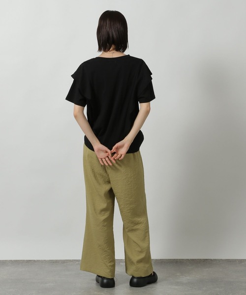 LAKOLE(ラコレ)の「ラッフルTEE / 499837(Tシャツ/カットソー・レディース・オフホワイト/ブルー/ブラック・FREE)」の11枚目の写真