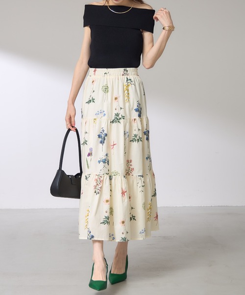 &. NOSTALGIA(アンドドットノスタルジア)の「【ZOZO限定】フラワープリントティアードスカート(スカート・レディース・ブラック/アイボリー・M)」の13枚目の写真