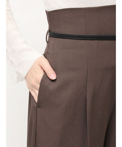 LAGUNAMOON（ラグナムーン）の「バイカラーベルトパンツ（その他パンツ・レディース・アイボリー/ダークブラウン/チャコールグレー・MEDIUM/SMALL）」の22枚目の写真