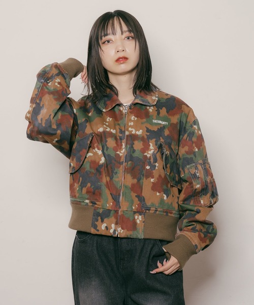 Subciety(サブサエティ)の「CWU-36P【WOMEN】(ミリタリージャケット・レディース・カモフラージュ/ブラック/オリーブ・FREE)」の1枚目の写真