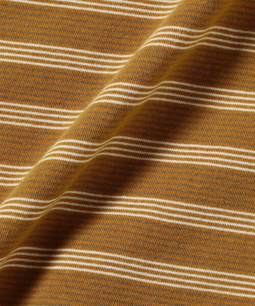 BEAMS PLUS(ビームスプラス)の「ピンストライプ ポケット Tシャツ(Tシャツ/カットソー・メンズ・ライトブラウン/オフホワイト/グリーン・MEDIUM/SMALL/XX-LARGE/LARGE/X-LARGE)」の11枚目の写真