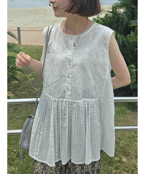 新品＊サマンサモスモス SM2 レースノースリブラウス【リンネル】オフ SM2 - 新品＊サマンサモスモス レースノースリブラウス【リンネル
