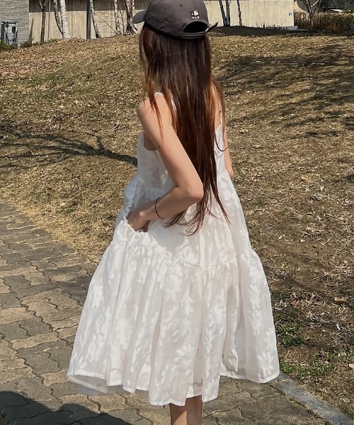FREE STYLISTS(フリー スタイリスト)の「YUGA_YGMC Jacquard camisole dress(ワンピース・レディース・ブラック/ホワイト/ベビーピンク・FREE)」の14枚目の写真