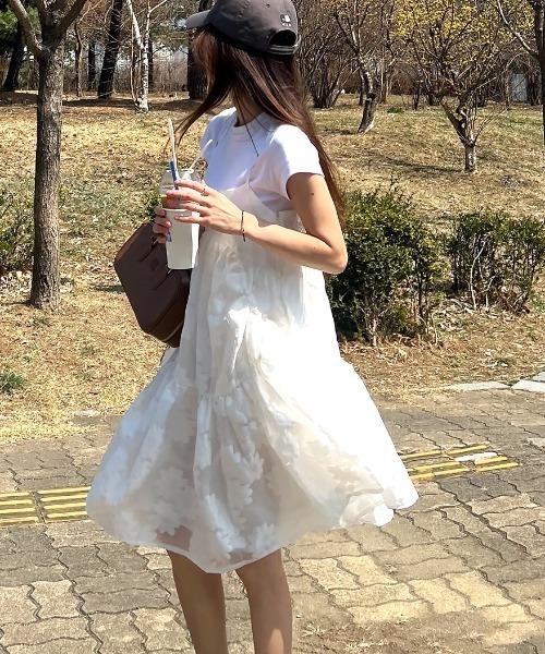 FREE STYLISTS(フリー スタイリスト)の「YUGA_YGMC Jacquard camisole dress(ワンピース・レディース・ブラック/ホワイト/ベビーピンク・FREE)」の16枚目の写真