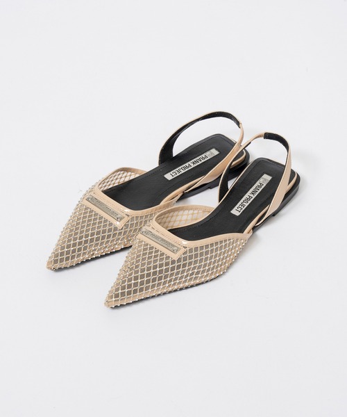 PRANK PROJECT（プランクプロジェクト）の「ポインテッドフラットビジューパンプス / Pointed Flat Bijoux Pumps（パンプス・レディース・ベージュ/シルバー/ブラック・38/37/36）」の2枚目の写真