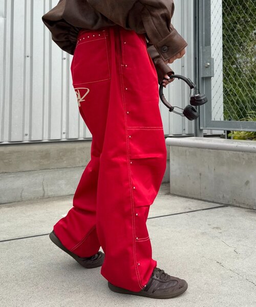 SOUNDSGOOOOD（サウンズグッド）の「【SOUNDS GOOOD】ダブルニースタッズパラシュートパンツ（カーゴパンツ・レディース・ブラック/ブラウン/レッド・ONE SIZE）」の22枚目の写真