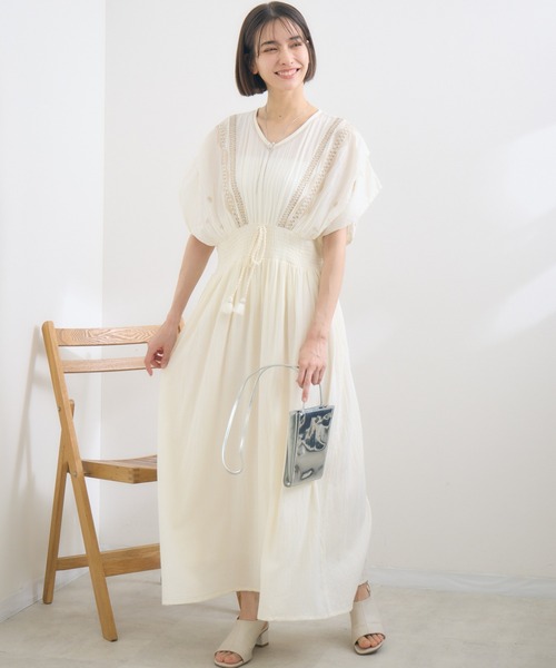 KATHARINE ROSS(キャサリンロス)の「【KATHARINE ROSS】刺繍シャーリングワンピース(ワンピース・レディース・オフホワイト/ライトグリーン/イエロー/ラベンダー・MEDIUM)」の1枚目の写真