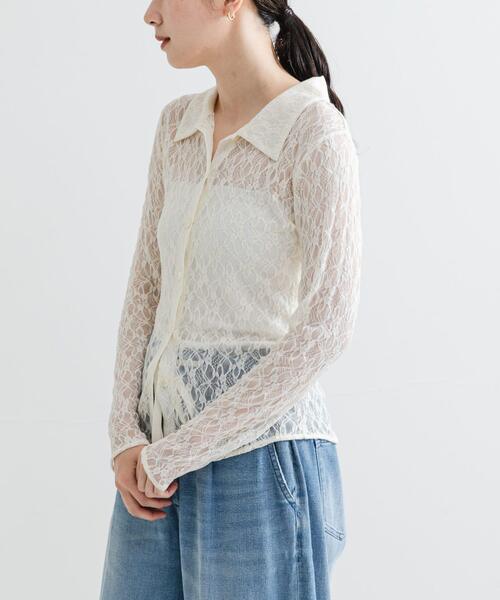 URBAN RESEARCH（アーバンリサーチ）の「ストレッチレースシャツカラーブラウス（シャツ/ブラウス・レディース・オフホワイト/ブラック・FREE）」の4枚目の写真