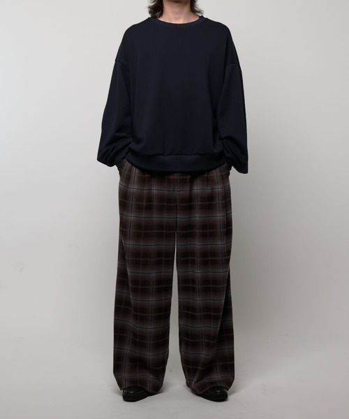 Lui's(ルイス)の「【Neucon/ニューコン】ストライプ/チェック ワイドストレートスラックス(スラックス・メンズ・ブラック/ブラウン・2/1)」の12枚目の写真