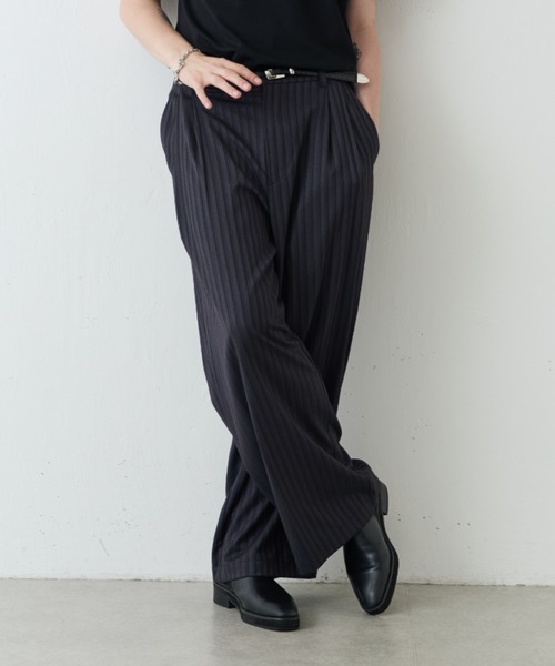 Lui's(ルイス)の「【Neucon/ニューコン】ストライプ/チェック ワイドストレートスラックス(スラックス・メンズ・ブラック/ブラウン・2/1)」の15枚目の写真