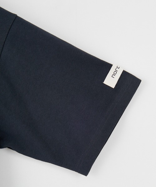 NORDISK（ノルディスク）の「[NORDISK/ノルディスク] 別注 HYGGE カモ バックプリントTシャツ（Tシャツ/カットソー・レディース・チャコールグレー/ホワイト・50/48/46/44）」の5枚目の写真